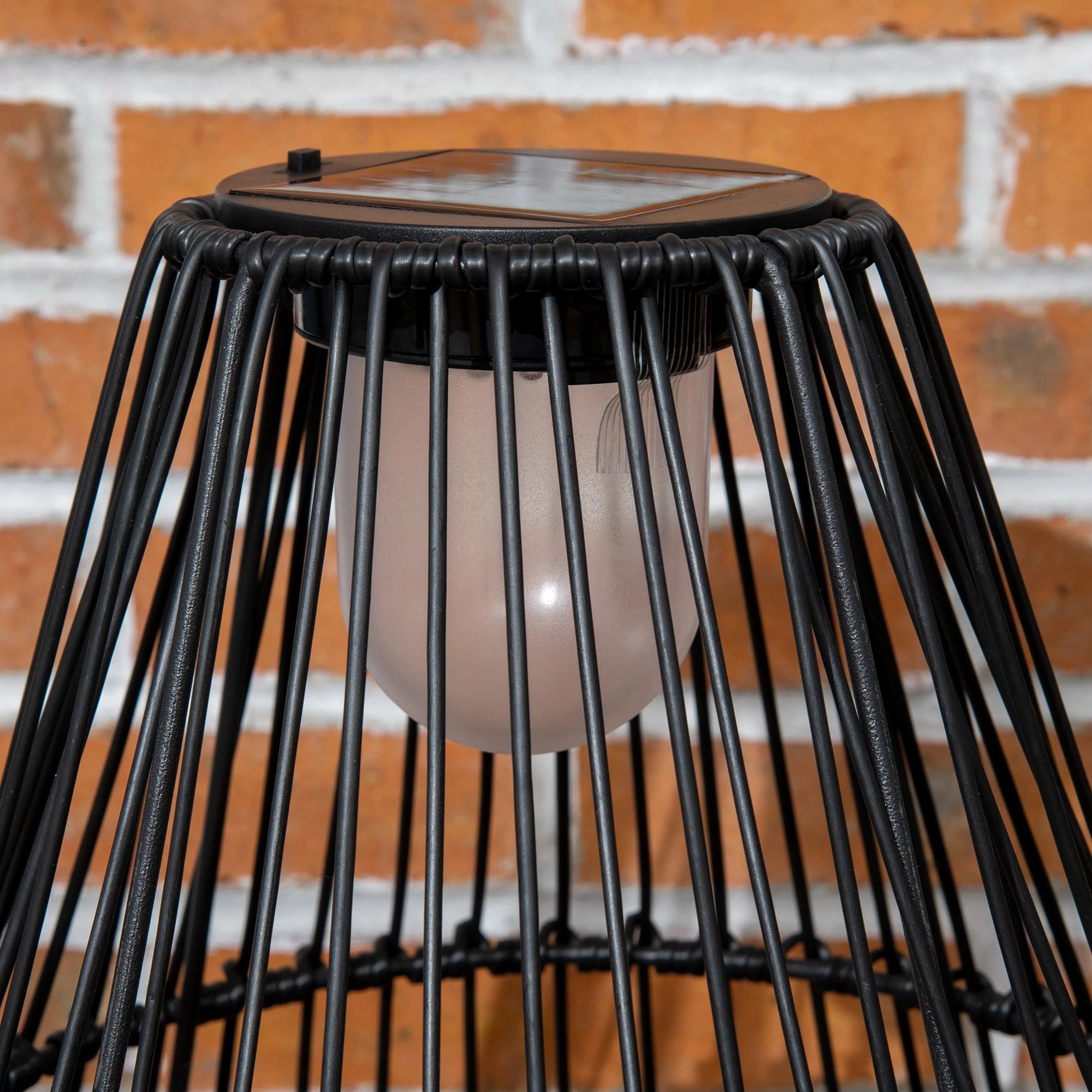 Outsunny Solar Gartenleuchte Rattanoptik warmweiß LED Außen