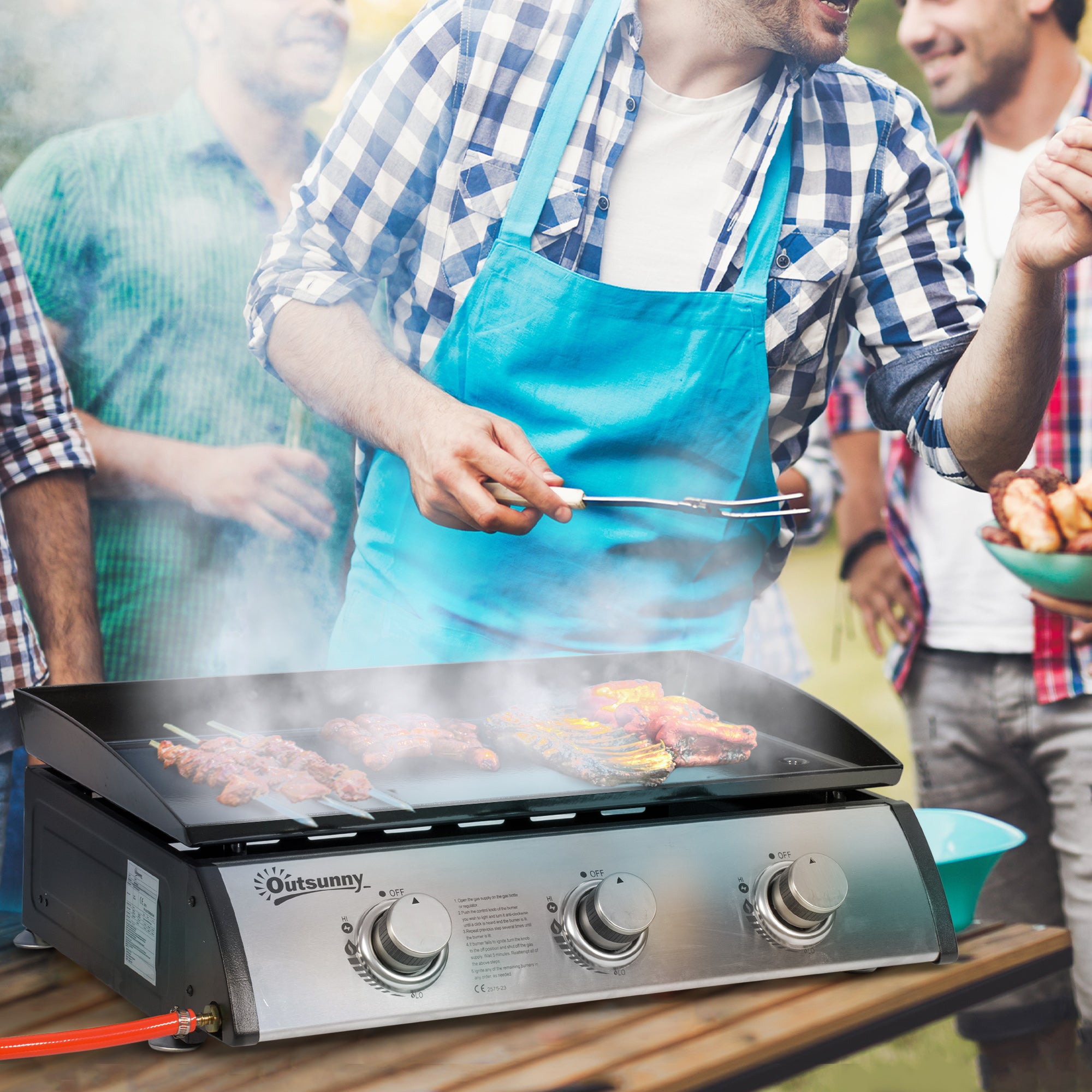 Outsunny Gasgrill mit 3 Brennern, Schlauch, Antihaft-Grillplatte, Edelstahl, Farbe: Silber, 63 x 48 x 21 cm