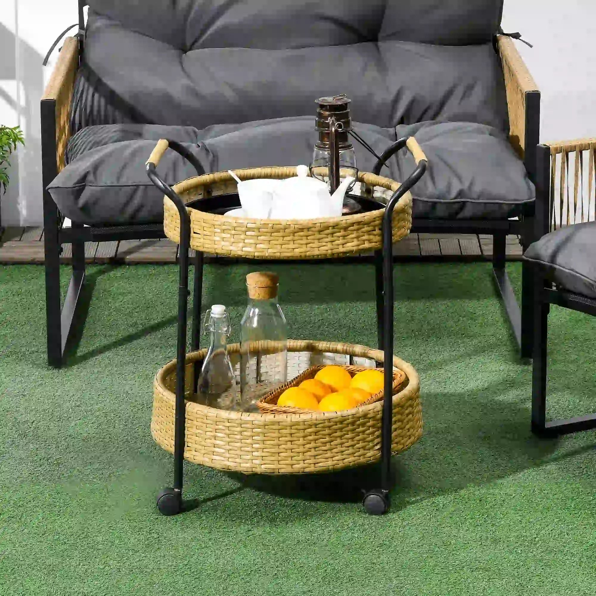Outsunny Outdoor Servierwagen, 2 Etagen, Bremsen, Polyrattan, Metallrahmen, Φ50 x 66H cm, Gelb