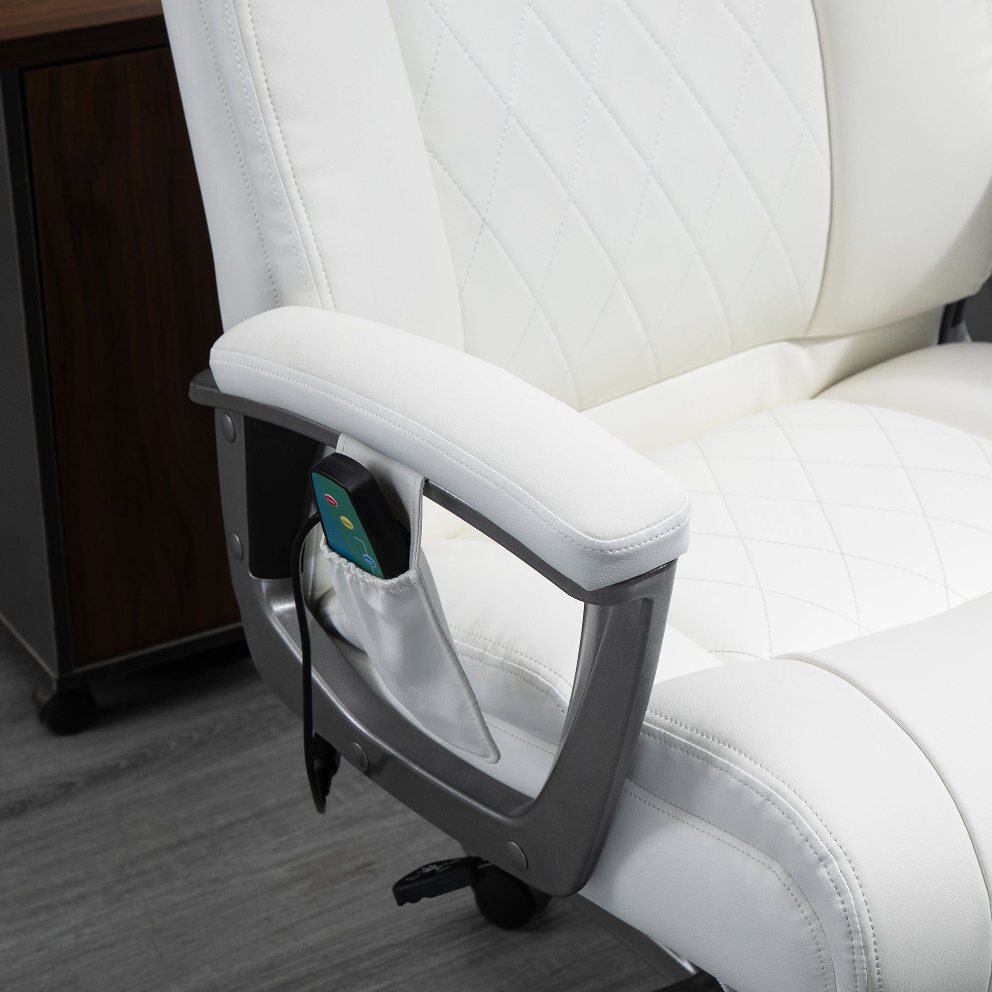 Vinsetto Massage-Bürostuhl 6-Punkt-Massage-Drehstuhl ergonomischer Stuhl Einstellbare aus Kunstleder mit gewölbter Kopfstütze und Armlehne Weiß 70 x 76,5 x 114-124 cm