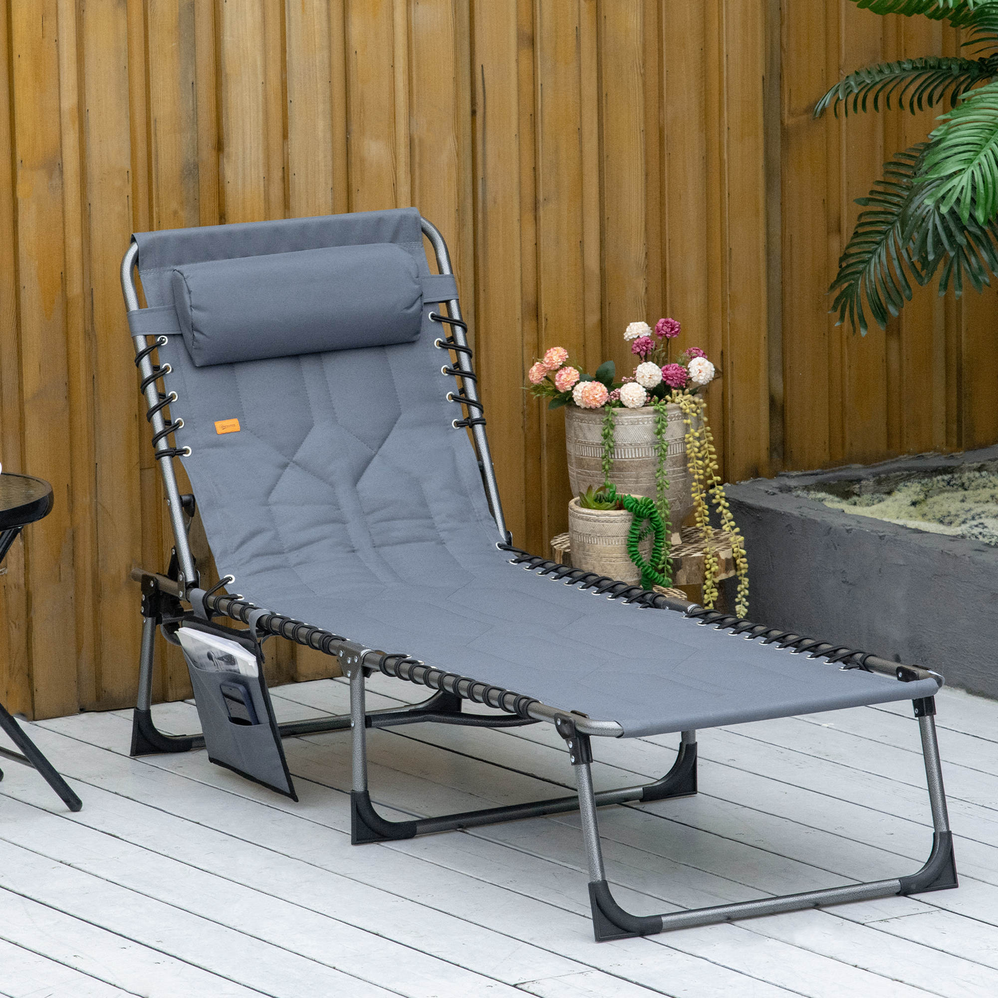 Outsunny Sonnenliege, Faltbare Gartenliege, Klappliege mit Kissen, 5-stufige Rückenlehne, Oxfordstoff, 188 x 57 x 30 cm, Grau