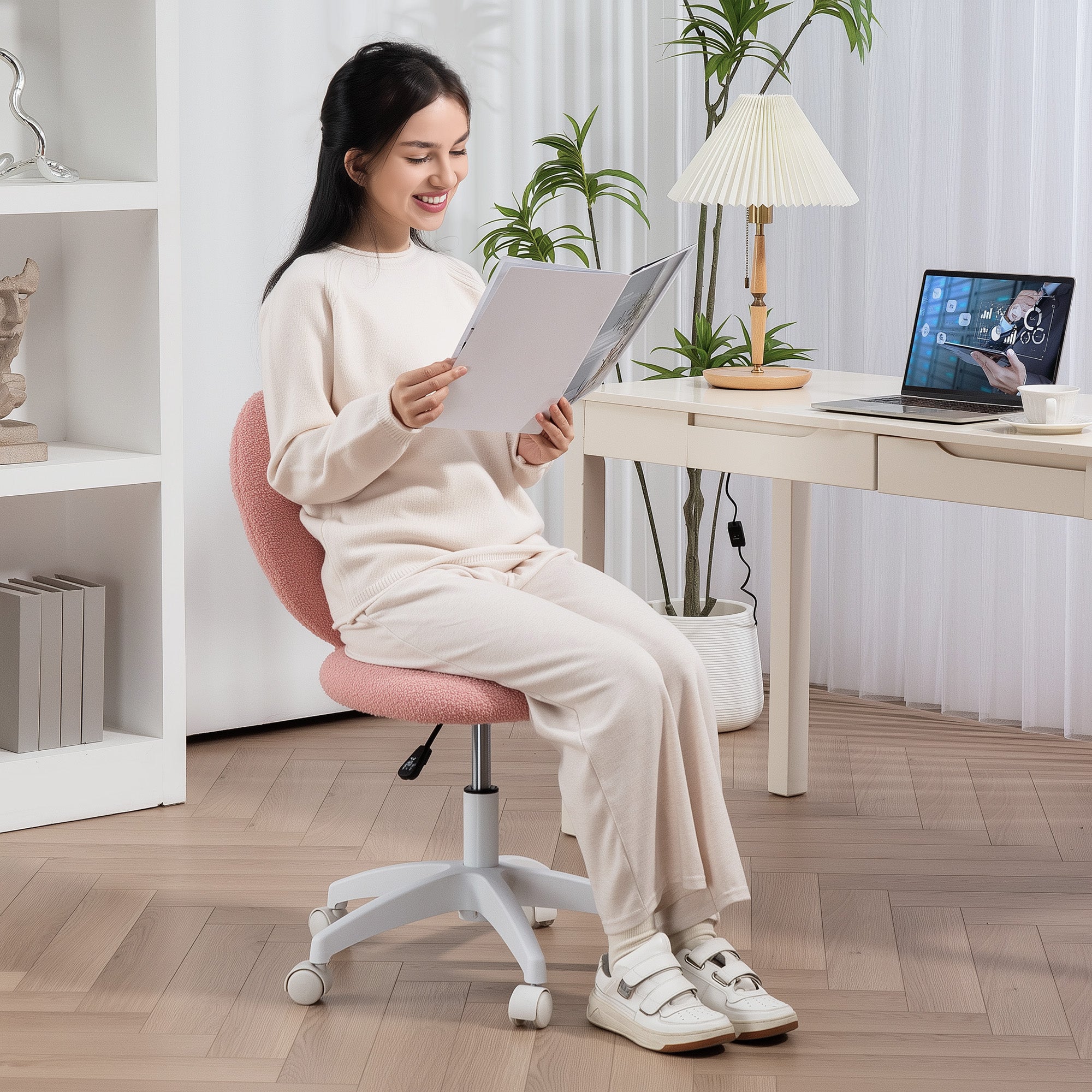 HOMCOM Schreibtischstuhl, Bürostuhl, Herzförmige Rückenlehne, gepolstert, Rosa