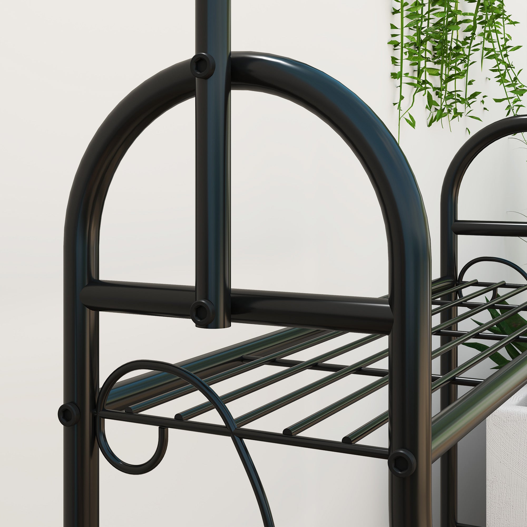 Outsunny Blumenregal, 3-stufiges Pflanzenregal mit Hängehaken, Metallregal für Blumentöpfe, Indoor- und Outdoor-tauglich, Schwarz