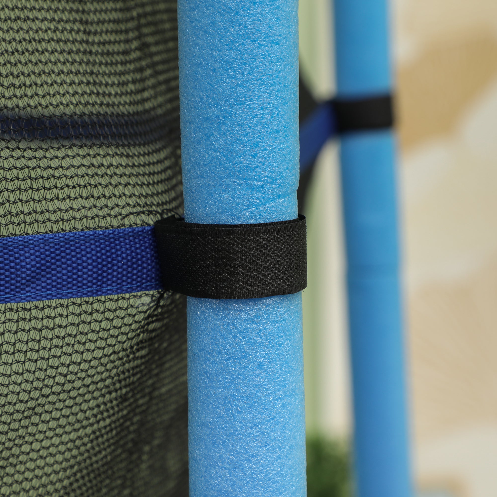 HOMCOM Trampolin für Kinder, Ø140 cm, mit Sicherheitsnetz, für innen und außen, Stahl, Kunststoff, belastbar bis 50 kg, Blau