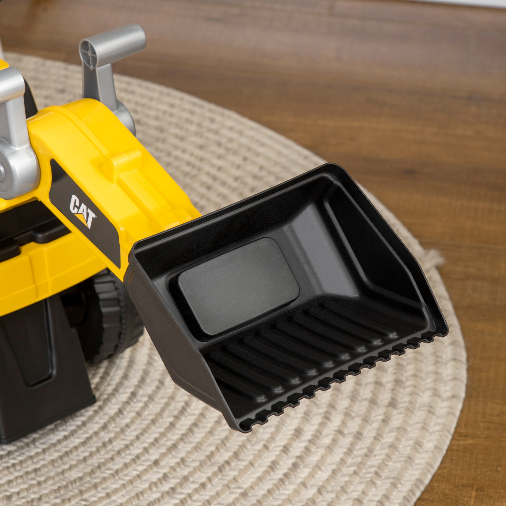 HOMCOM Kinderbagger, Rutscher, bedienbare Baggerschaufel, Kippschutz, rutschfeste Räder, gelb+schwarz, 78 x 29,5 x 54 cm