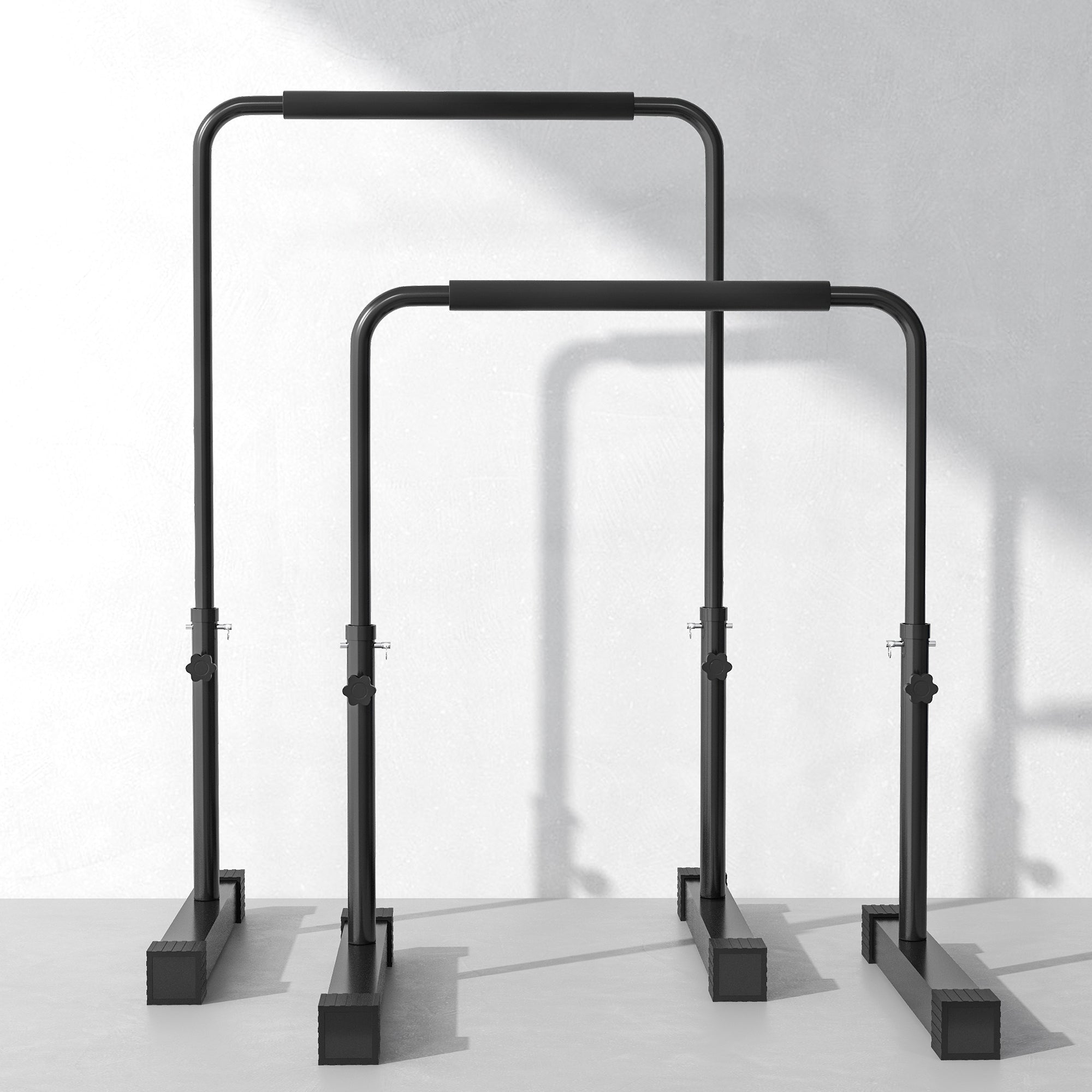 SPORTNOW Dip-Station, höhenverstellbar 80-105 cm, leicht, rutschfest, bis 120 kg, Stahl, Schwarz